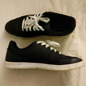 Penguin sneaker
